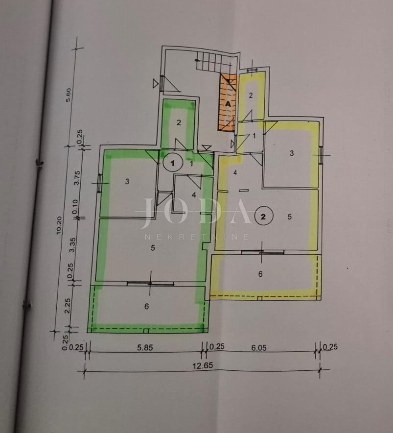 Appartamento a Klenovica con piscina e due posti auto