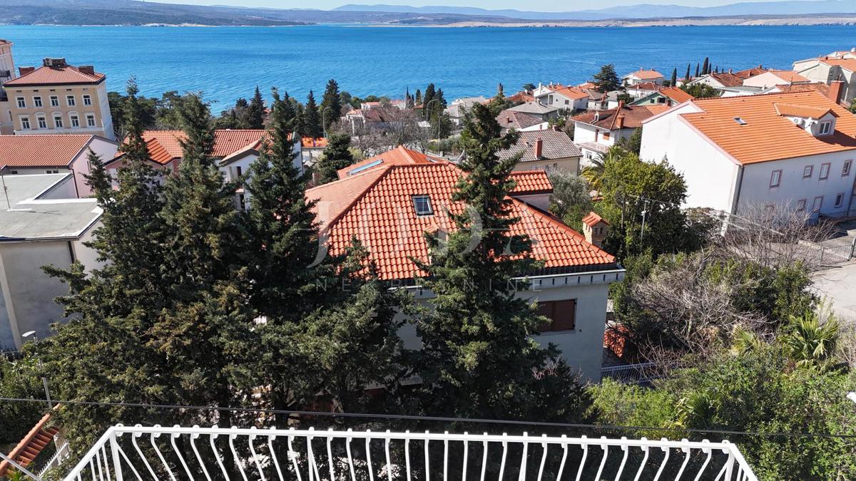 Ampia casa a Crikvenica – Investimento ideale per il turismo