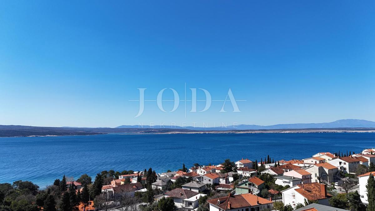 Ampia casa a Crikvenica – Investimento ideale per il turismo
