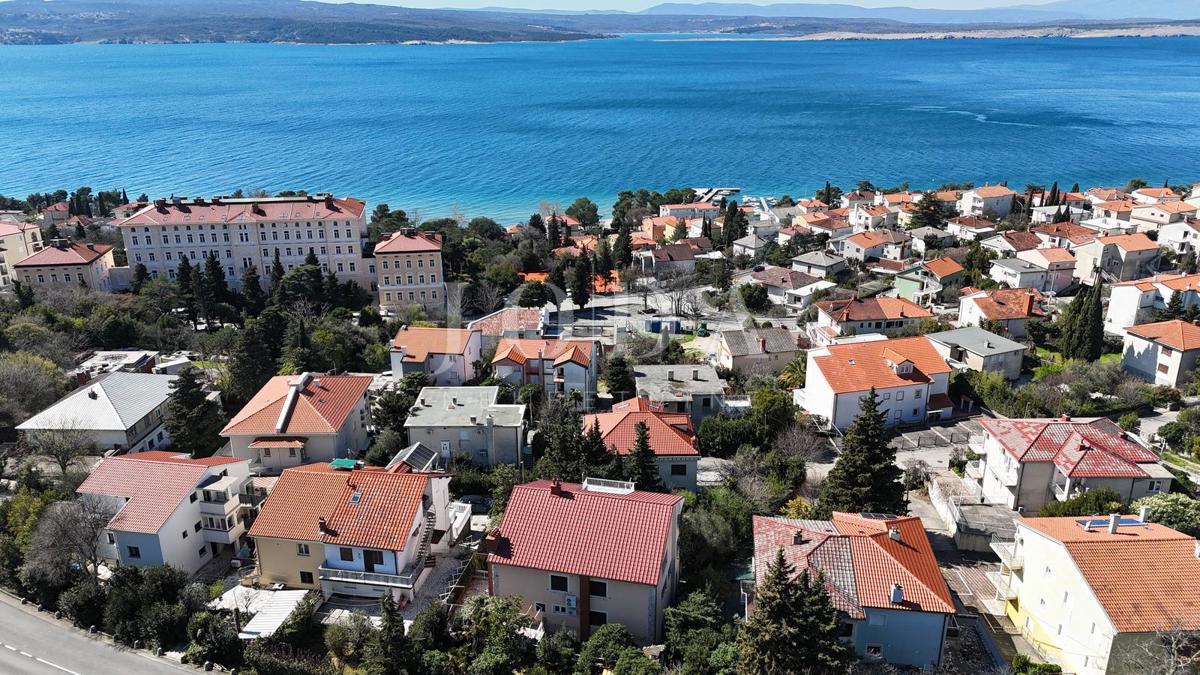 Ampia casa a Crikvenica – Investimento ideale per il turismo