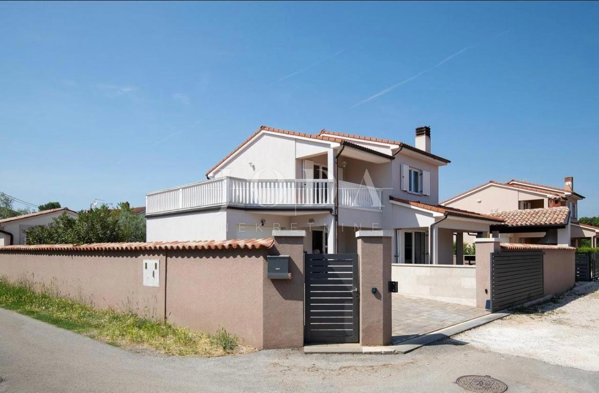 Casa Loborika, Marčana, 210m2