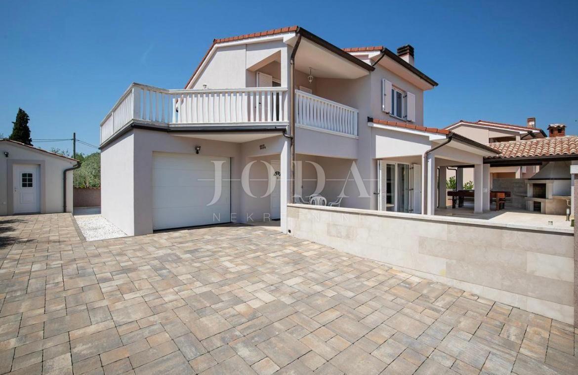 Casa Loborika, Marčana, 210m2