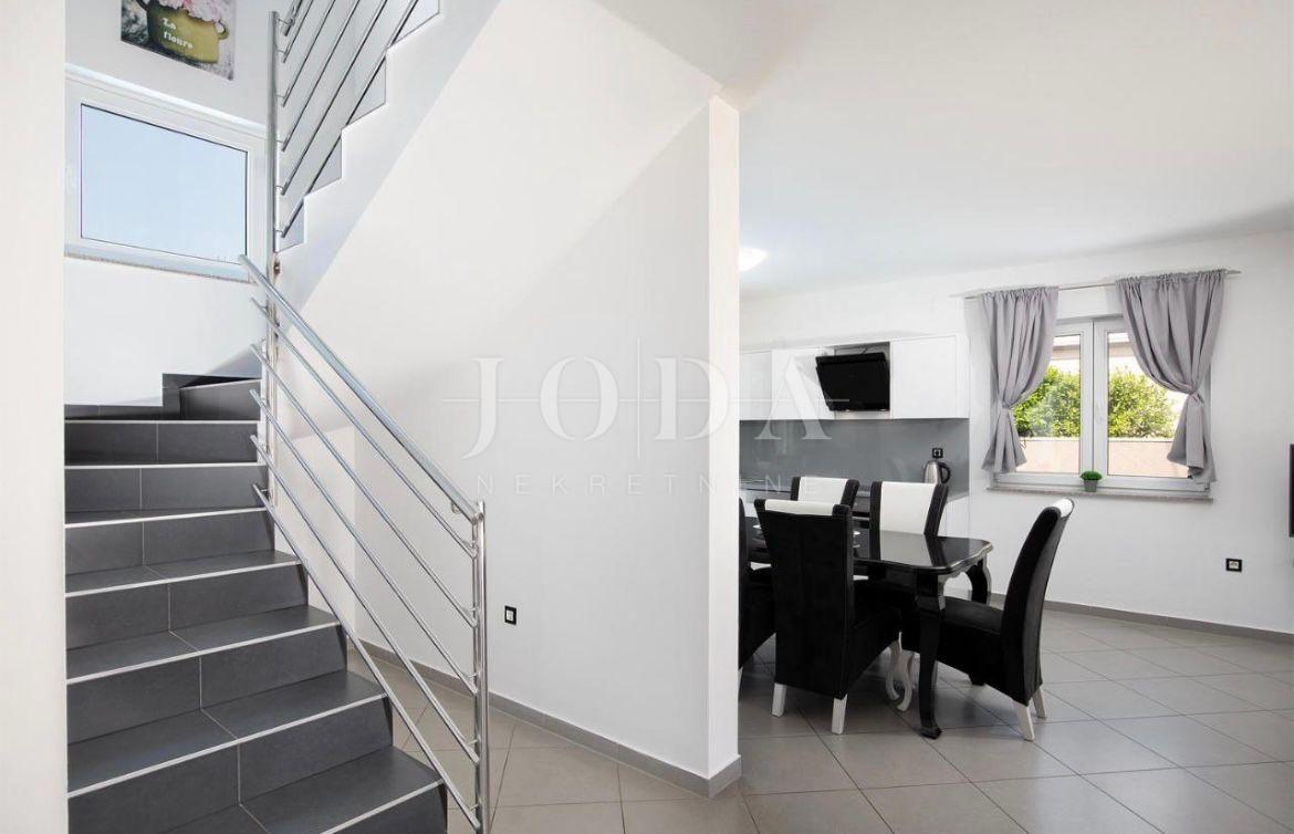 Casa Loborika, Marčana, 210m2