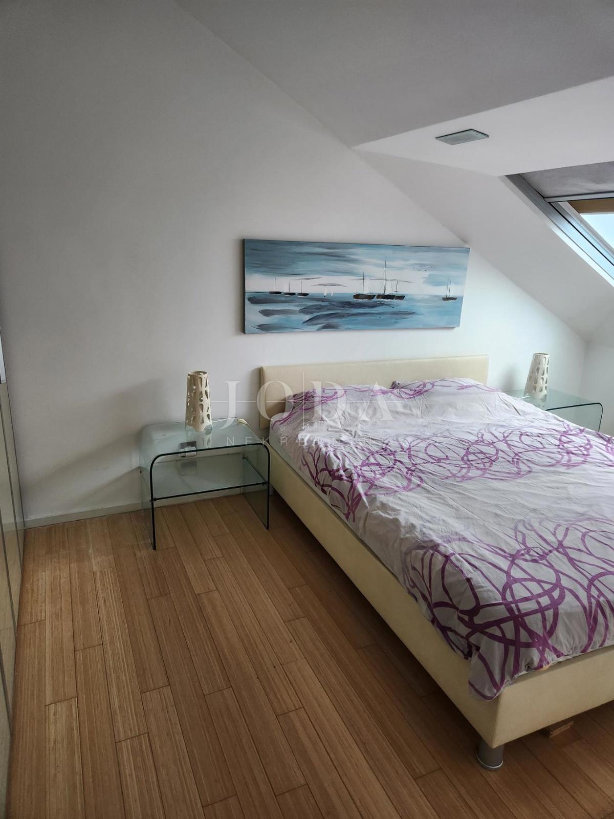 Allogio Centar, Rijeka, 56m2