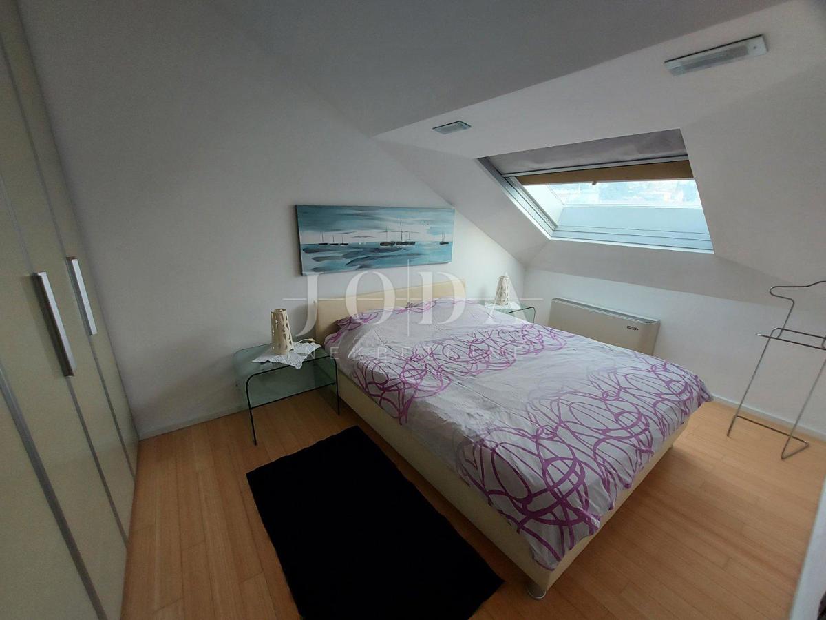 Allogio Centar, Rijeka, 56m2