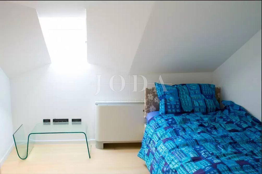 Allogio Centar, Rijeka, 56m2