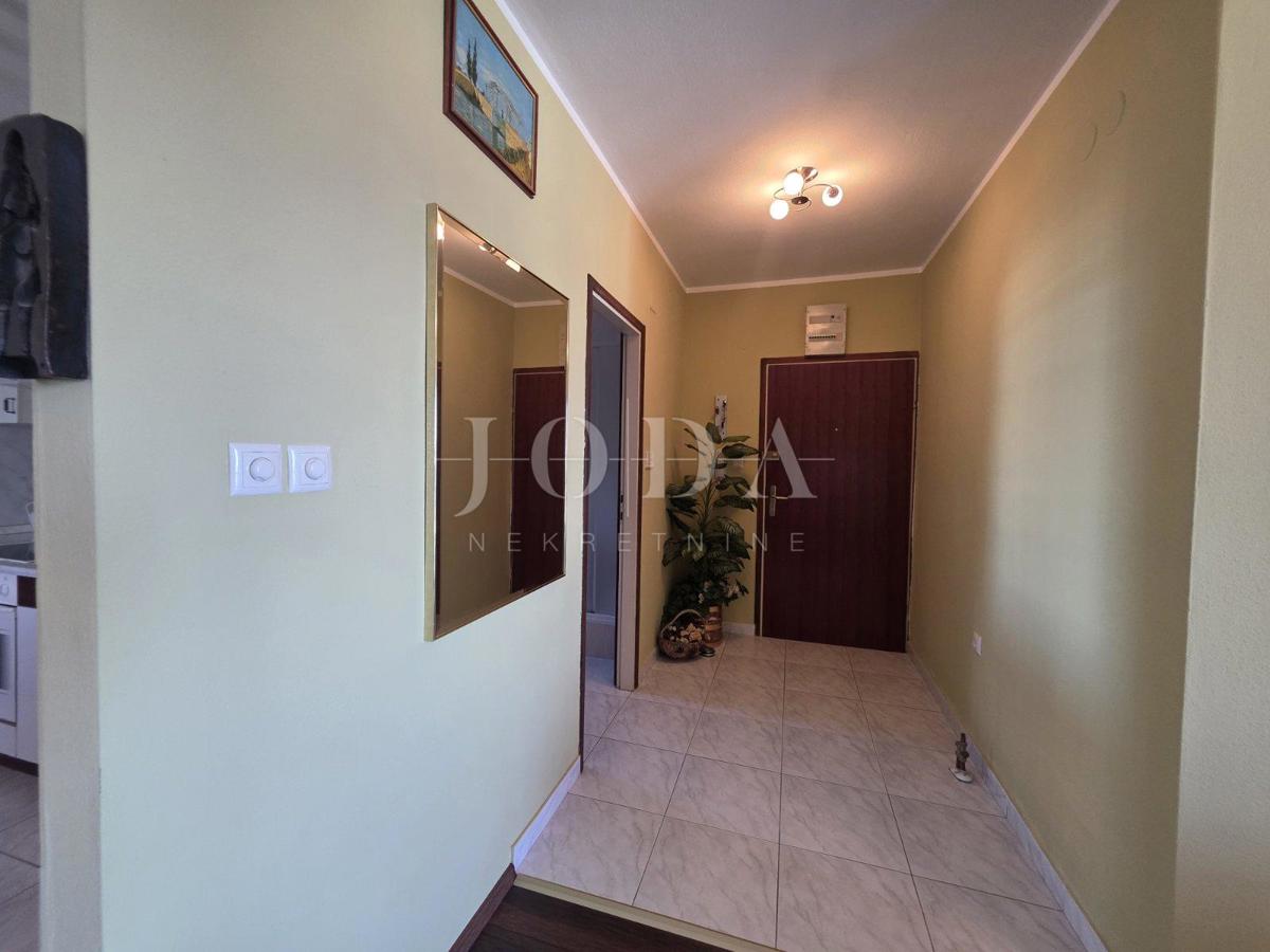 NOVI VINODOLSKI, Costa di Bribir, appartamento a 150m dal mare