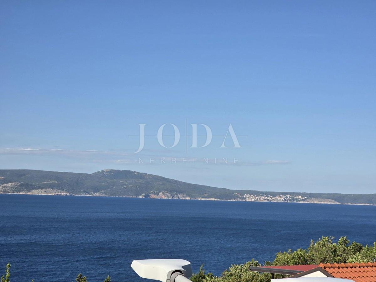 NOVI VINODOLSKI, Costa di Bribir, appartamento a 150m dal mare