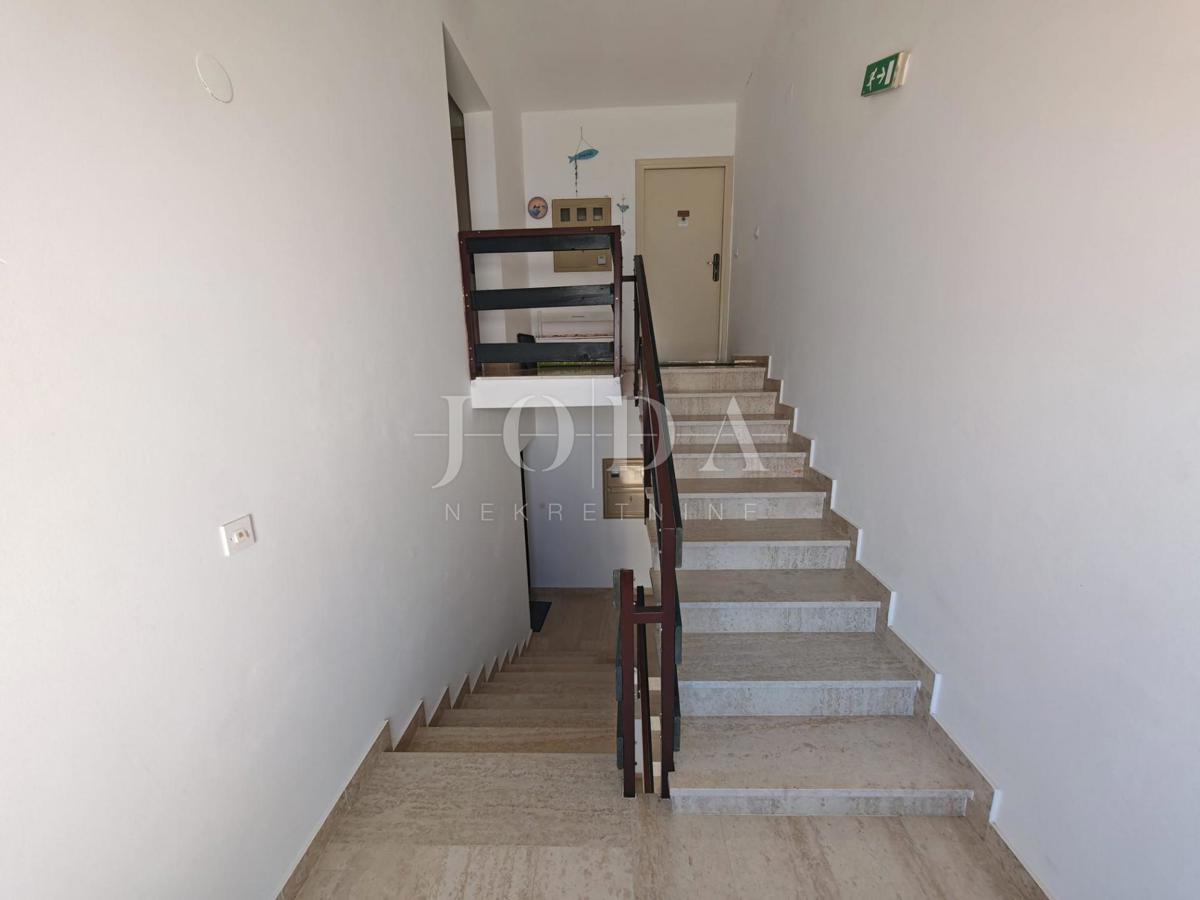 Appartamento pulito in una posizione tranquilla