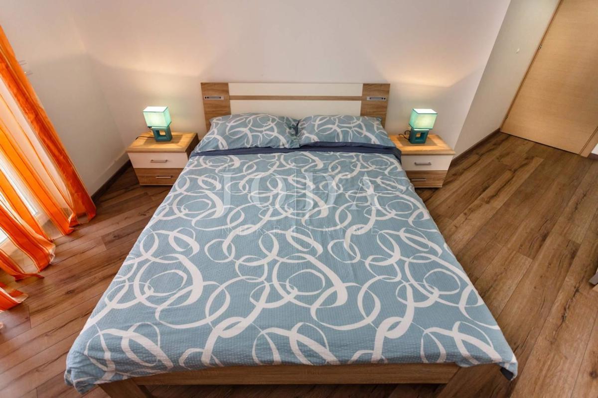 Appartamento con vista mare aperta a Vrbnik