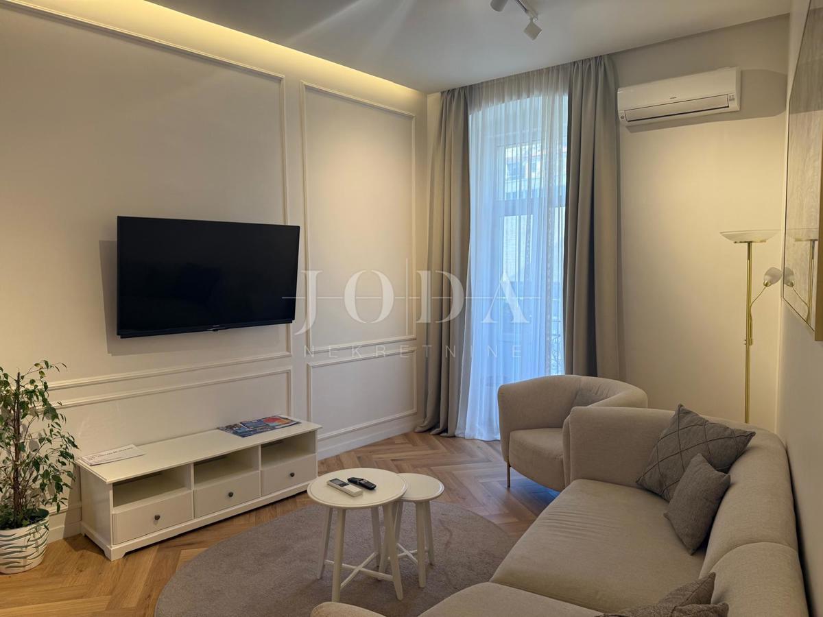 Rijeka - spazioso appartamento in centro