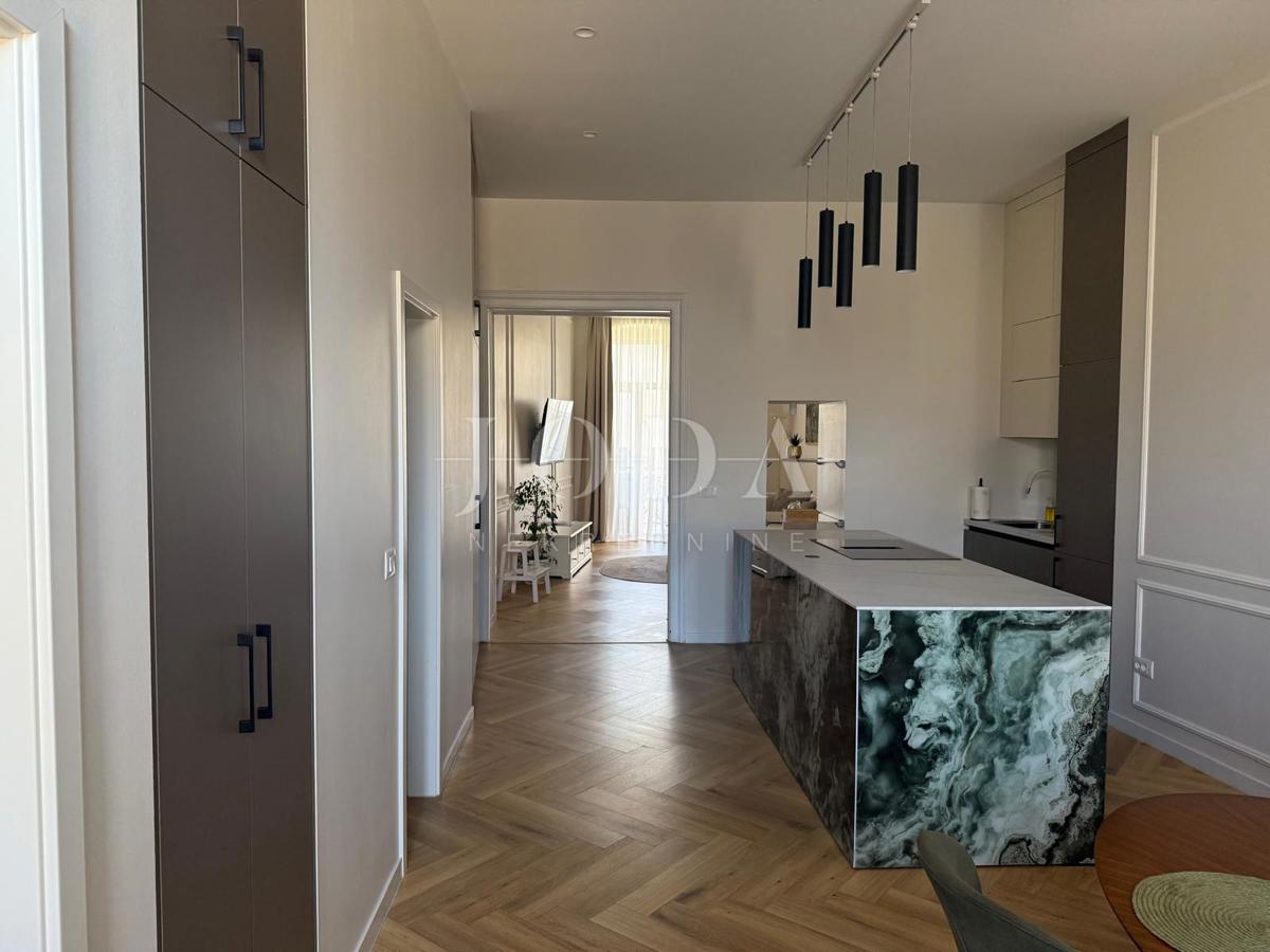 Rijeka - spazioso appartamento in centro