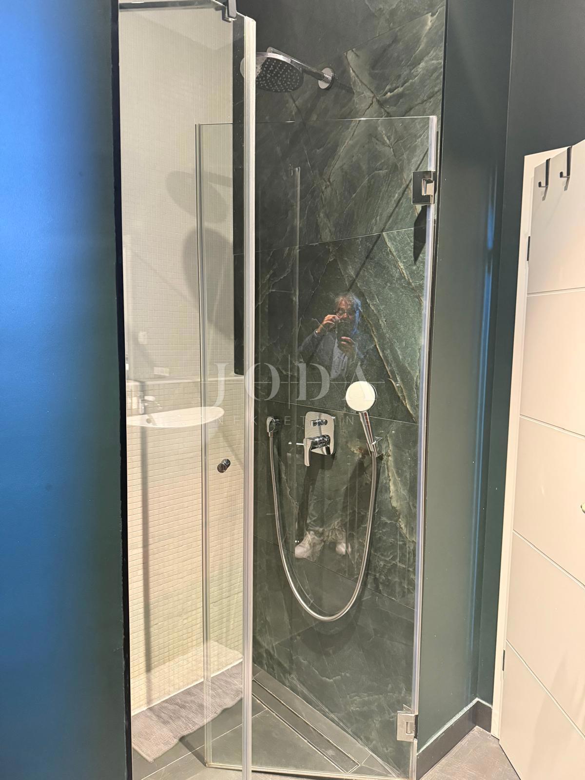 Rijeka - spazioso appartamento in centro