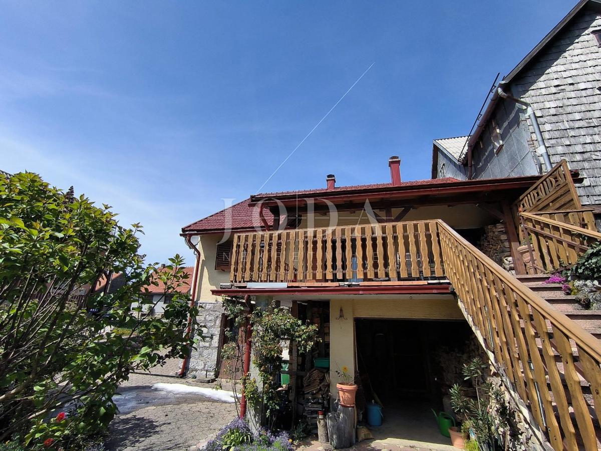 Casa Ravna Gora, 119m2