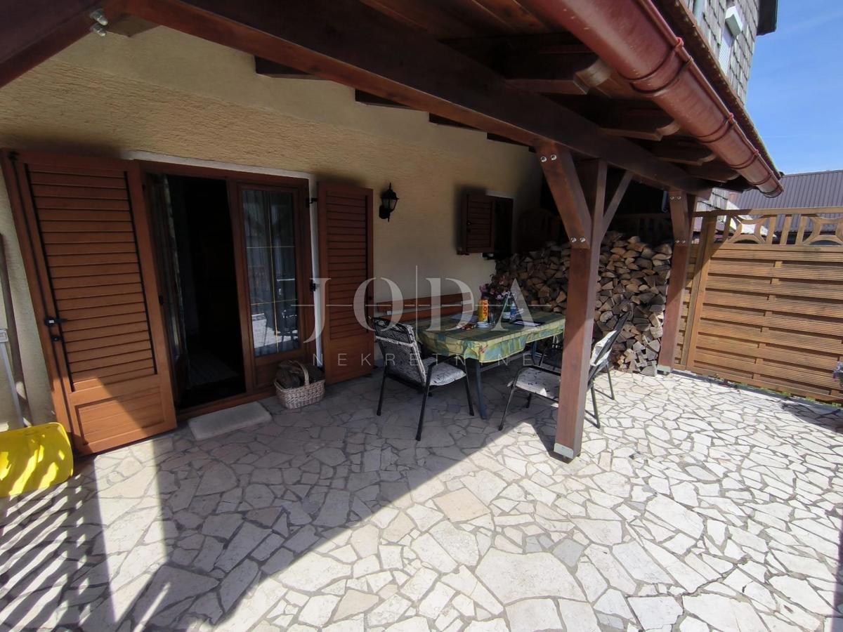 Casa Ravna Gora, 119m2