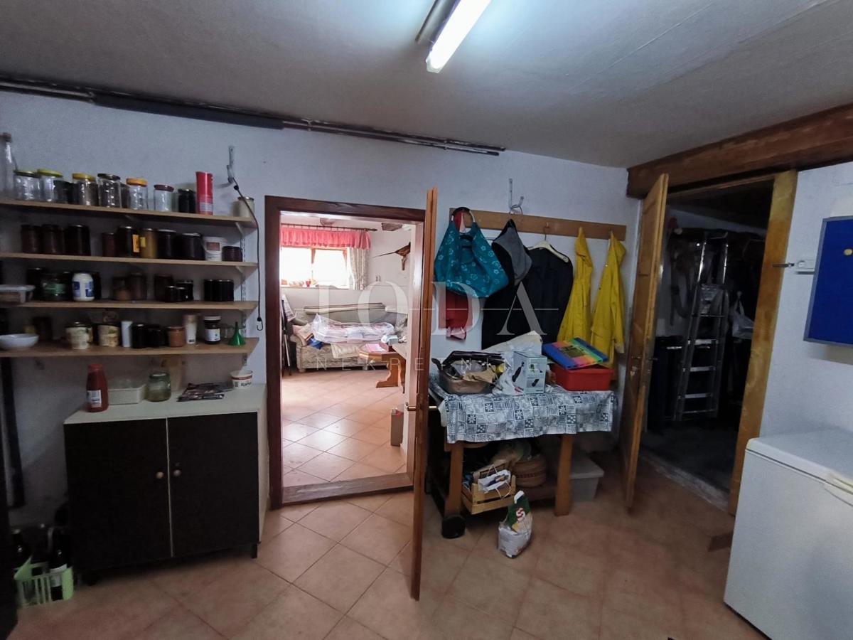 Casa Ravna Gora, 119m2