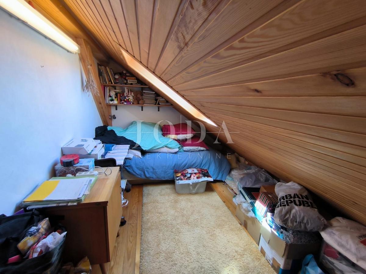 Casa Ravna Gora, 119m2