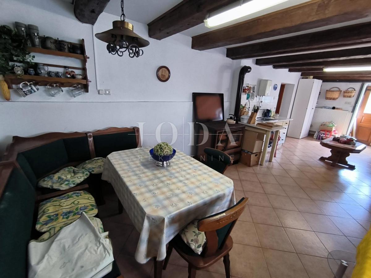 Casa Ravna Gora, 119m2