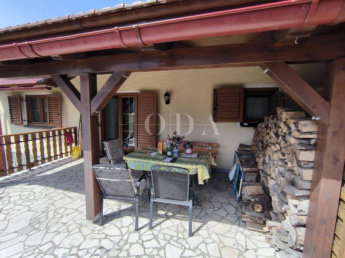 Casa Ravna Gora, 119m2