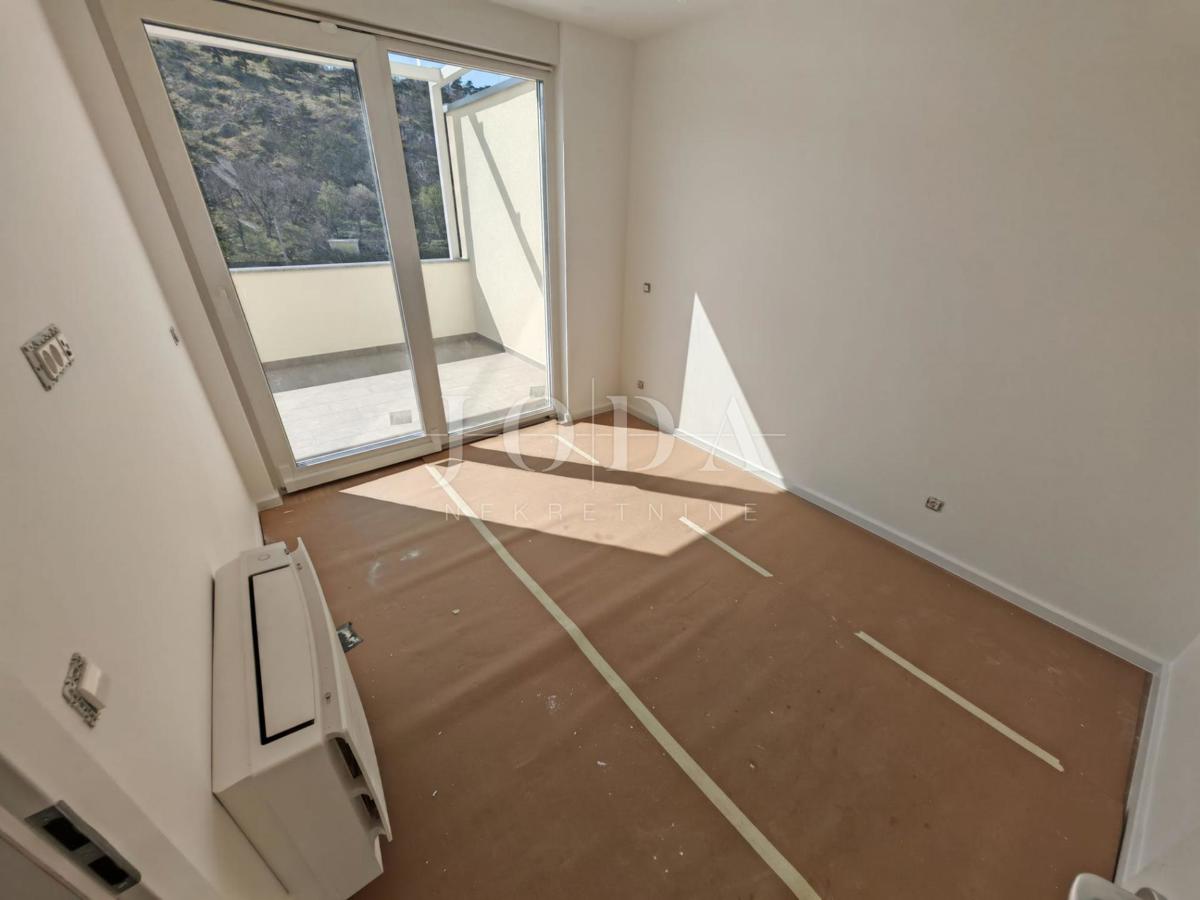 NUOVO EDIFICIO CENTRO SENJ 68,89m2