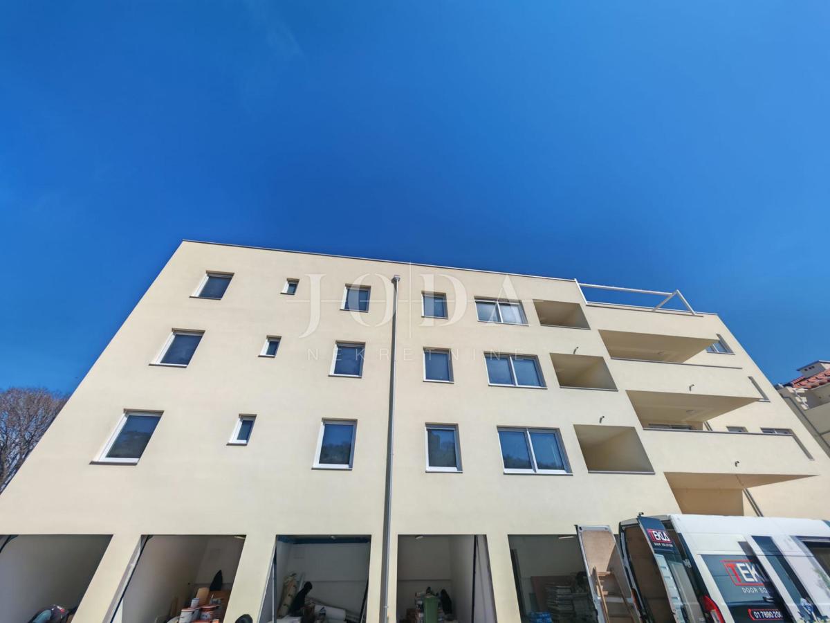 NUOVO EDIFICIO CENTRO SENJ 68,89m2