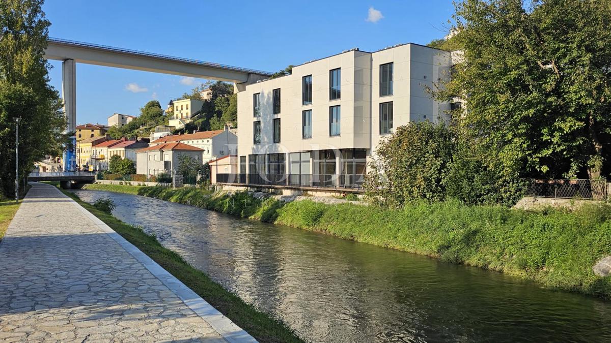 Opportunità, appartamento di lusso nel centro di Crikvenica