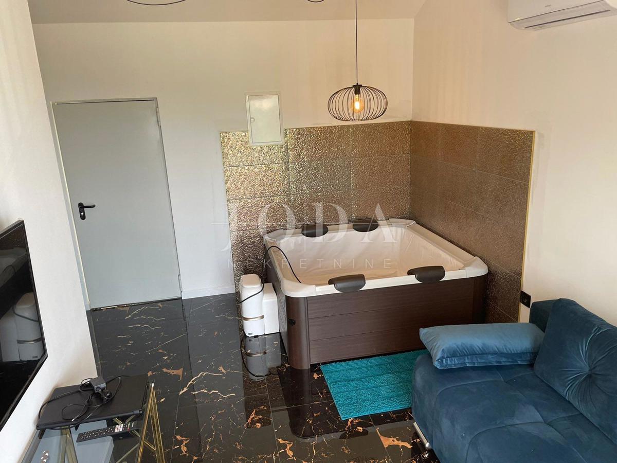 Allogio Crikvenica, 159,40m2