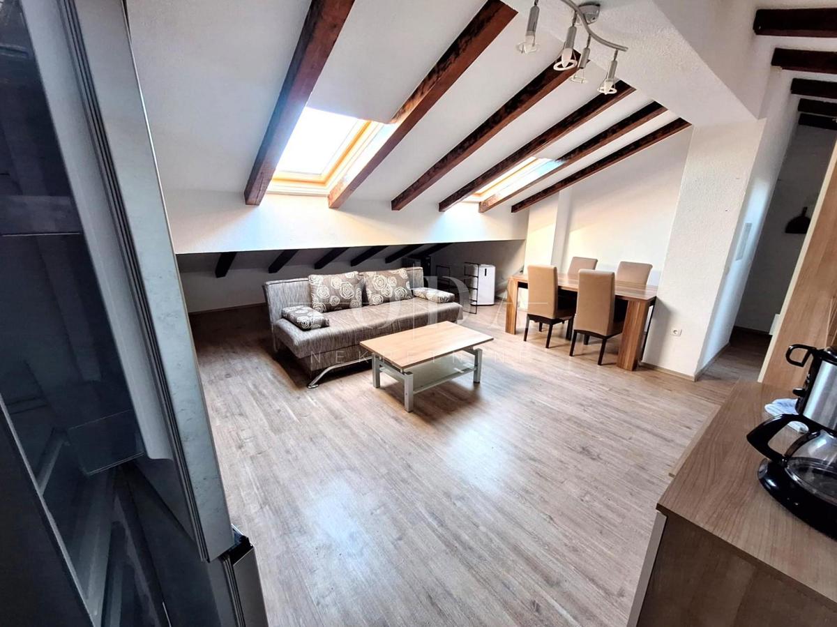 Malinska – due appartamenti con giardino e parcheggio