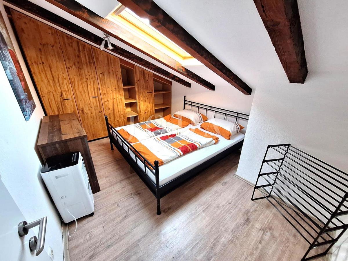 Malinska – due appartamenti con giardino e parcheggio