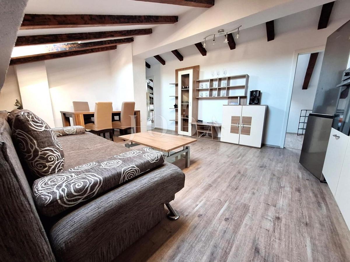 Malinska – due appartamenti con giardino e parcheggio