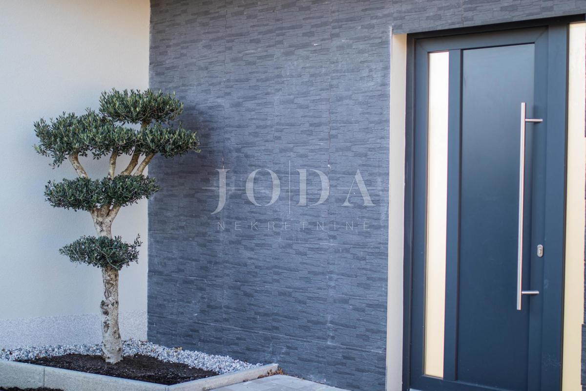 Casa Kornić, Krk, 291,71m2