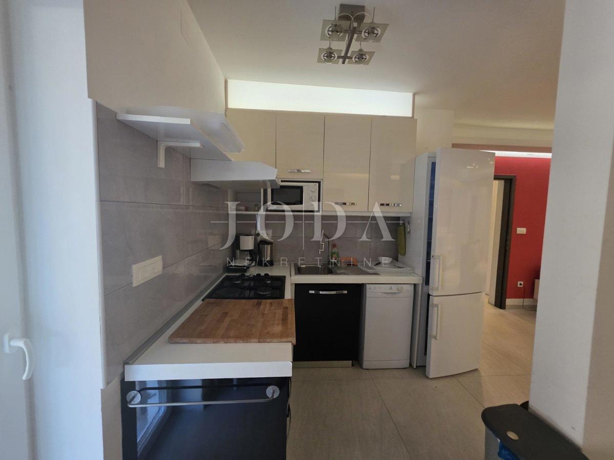 Casa Novi Vinodolski, 517m2