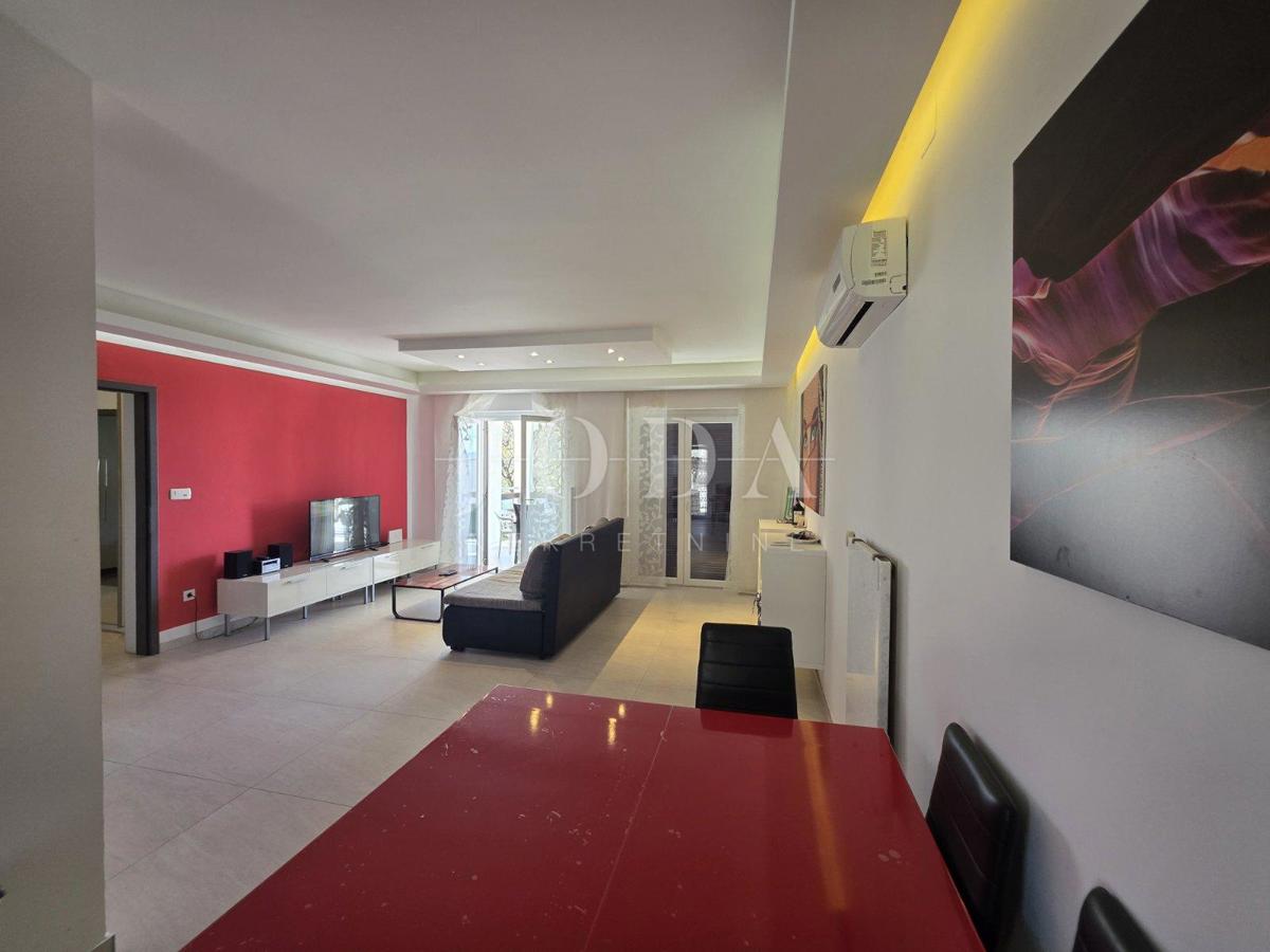 Casa Novi Vinodolski, 517m2