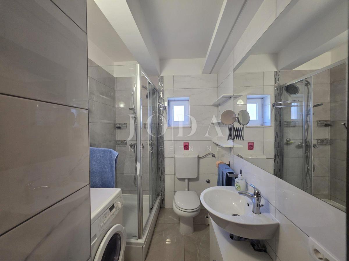 Casa Novi Vinodolski, 517m2