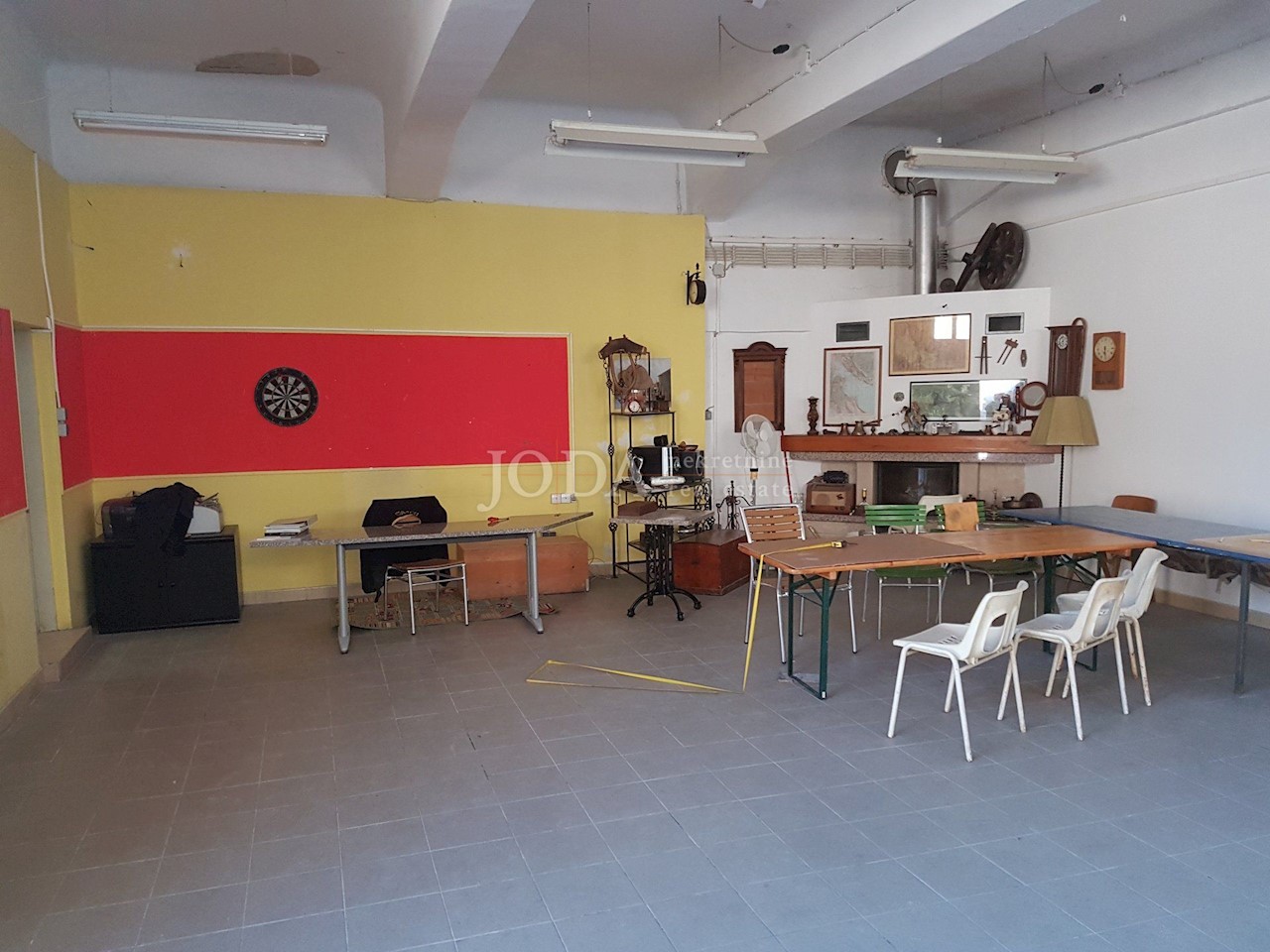 Locale commerciale Crikvenica, 200m2