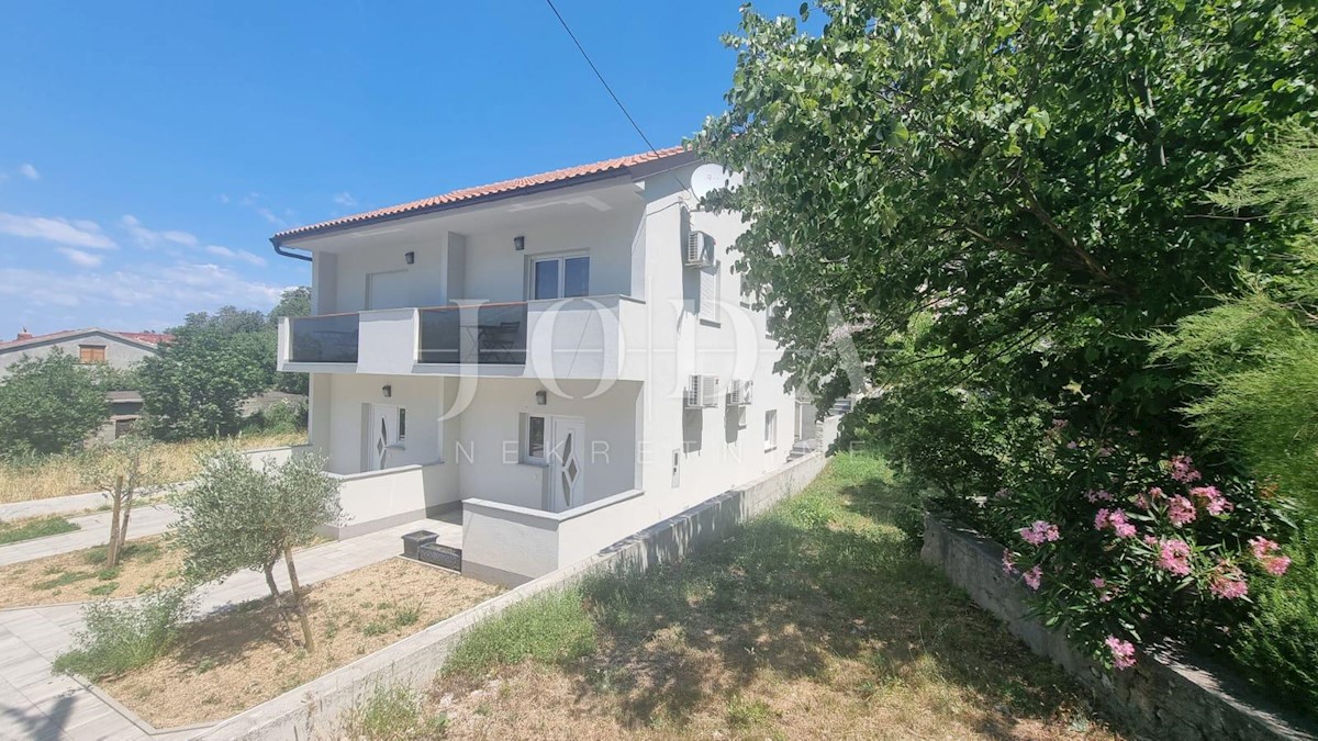 Casa Lukovo, Senj, 72m2