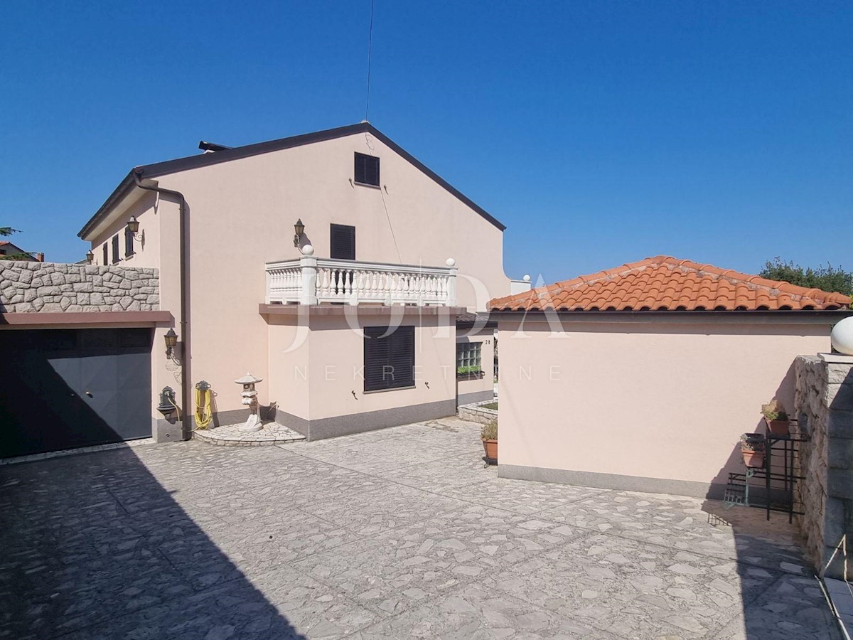 Casa Senj, 350m2