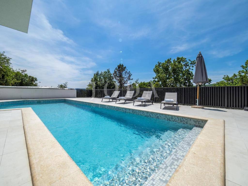 Luxury villa with sea view, island of Krk