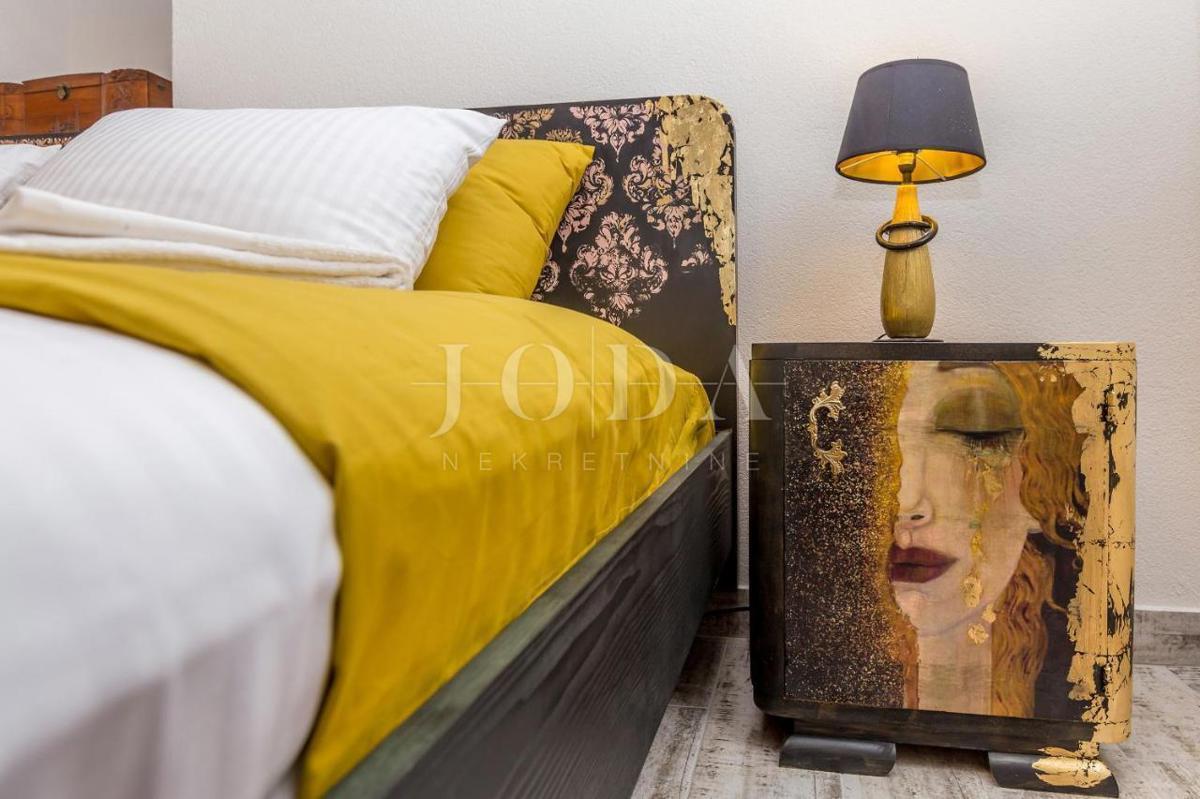 Bella casa di pietra con vista mare - dintorni della citta di Veglia