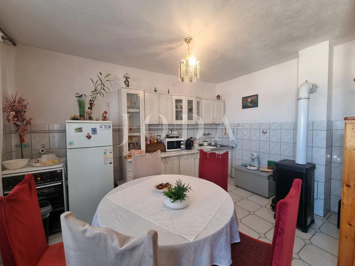 Casa Senj, 244m2