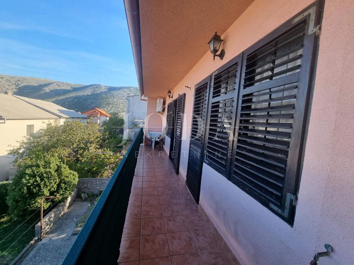 Casa Senj, 244m2