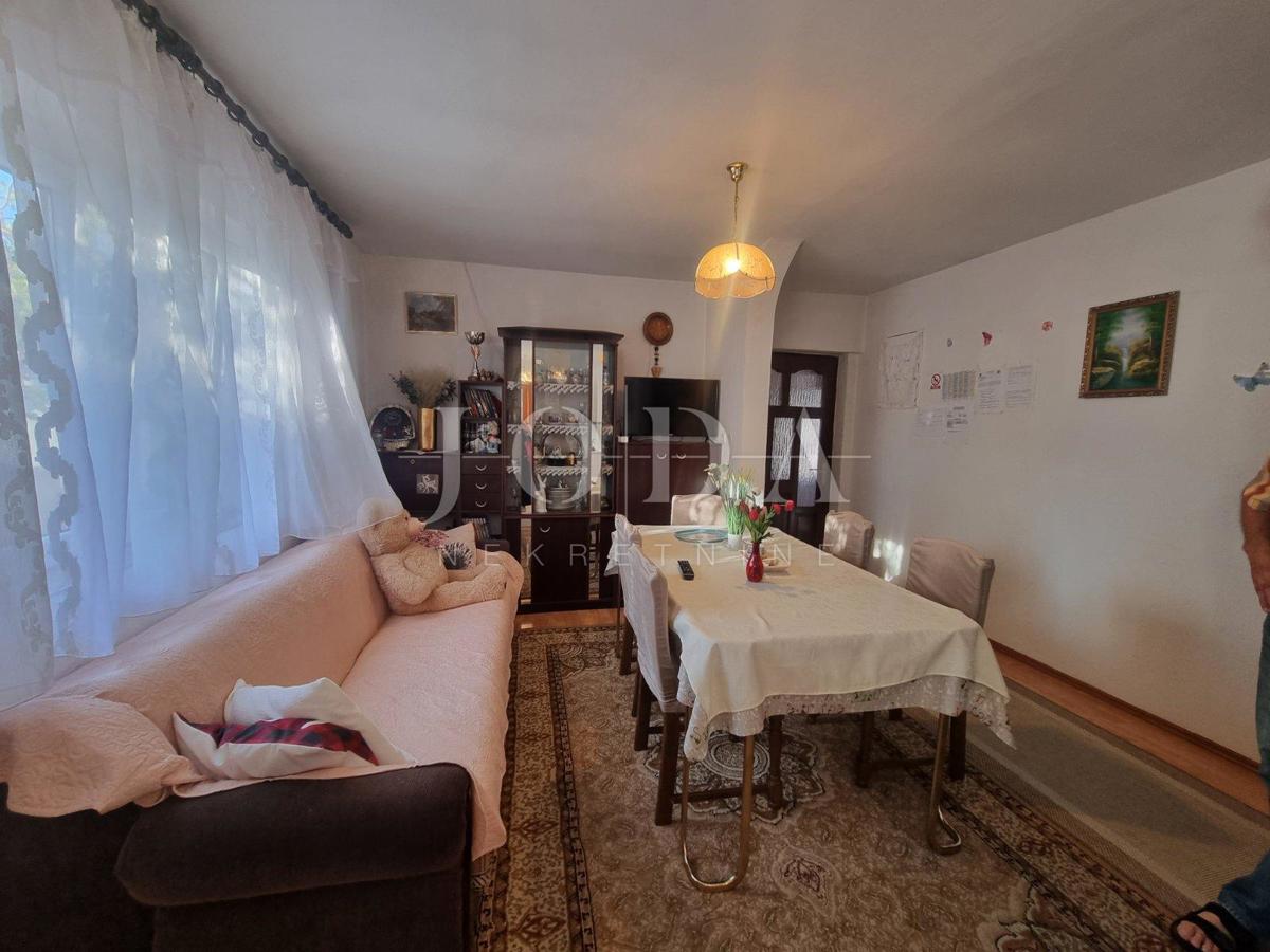 Casa Senj, 244m2