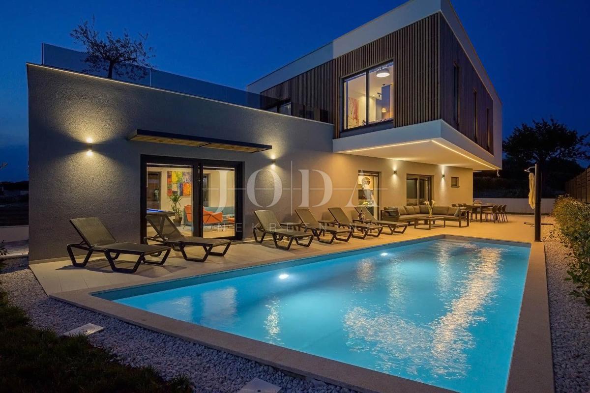 Casa Svetvinčenat, 250m2