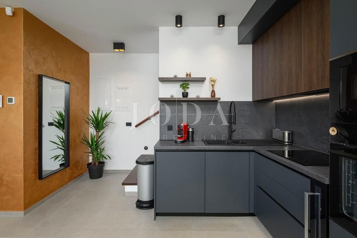 Casa Svetvinčenat, 250m2