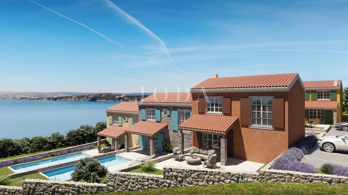 Casa di nuova costruzione a Crikvenica con piscina