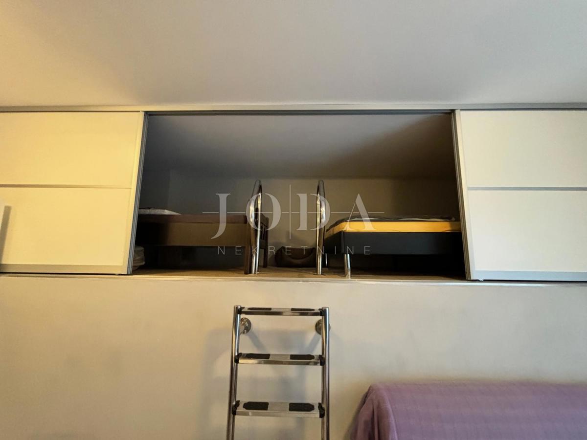 Crikvenica, appartamento moderno con piscina