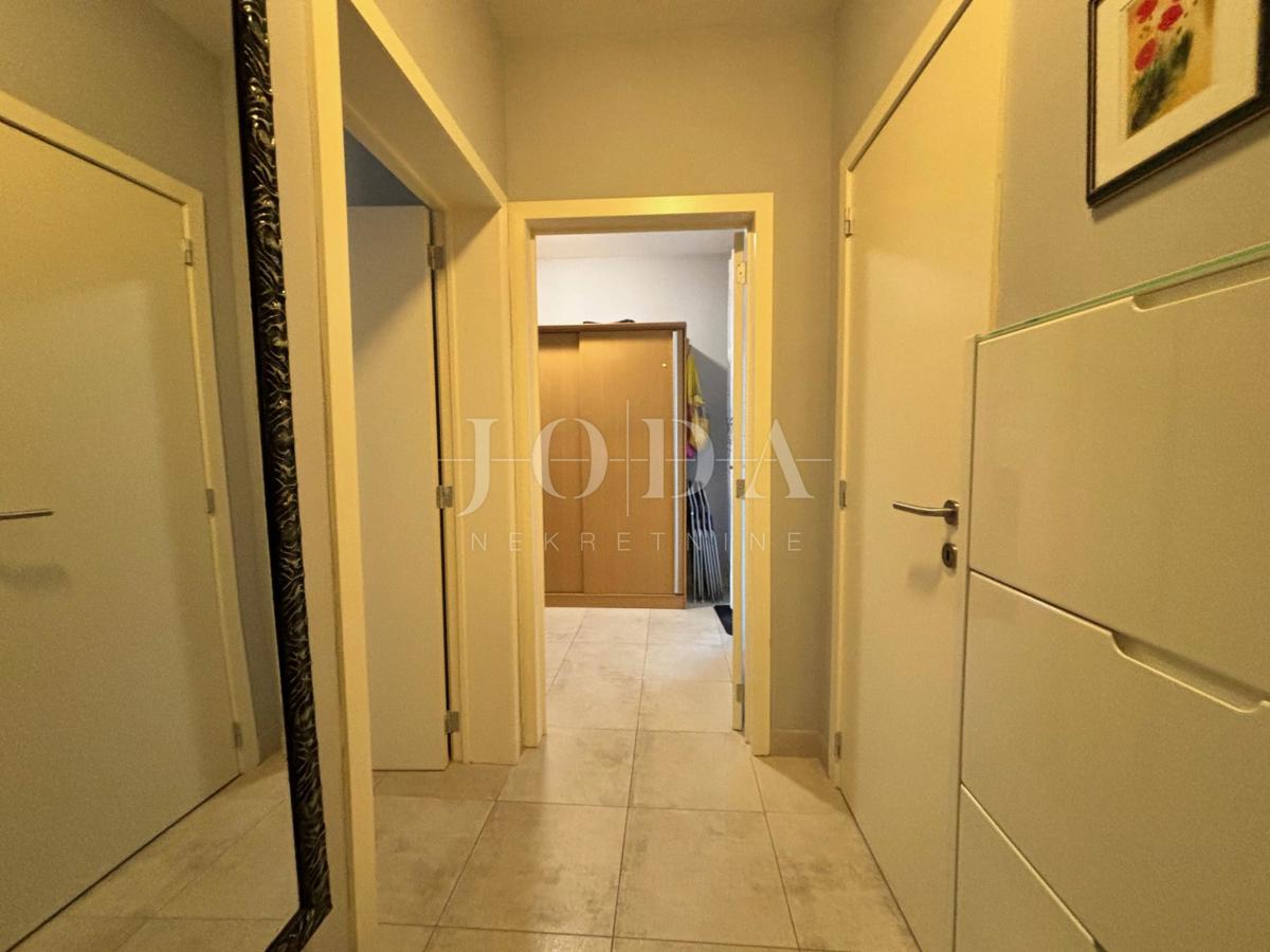 Crikvenica, appartamento moderno con piscina