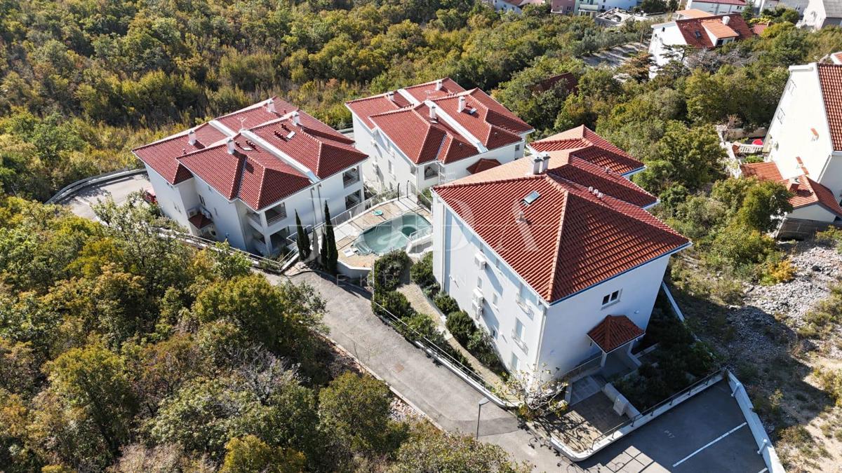 Crikvenica, appartamento moderno con piscina