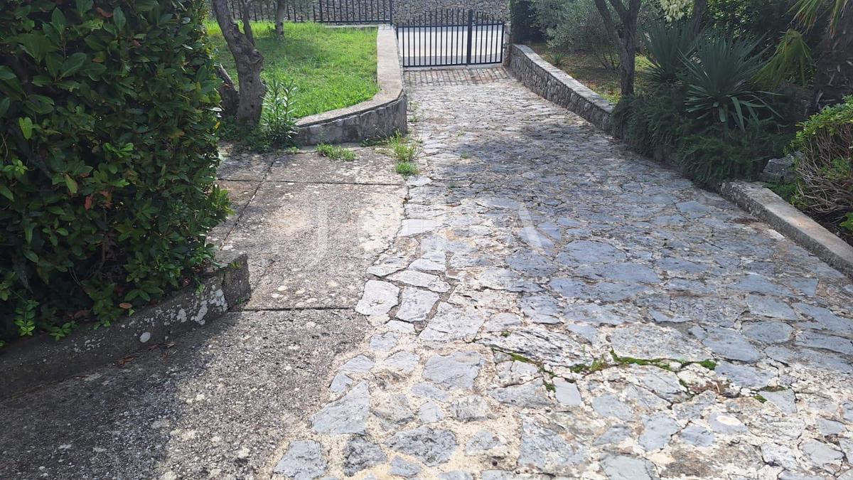 Una casa in una posizione straordinaria: la città di Krk