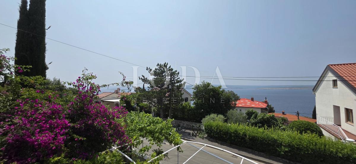 Casa con Appartamenti a 100 m dal Mare – Perfetta per Affitto Turistico